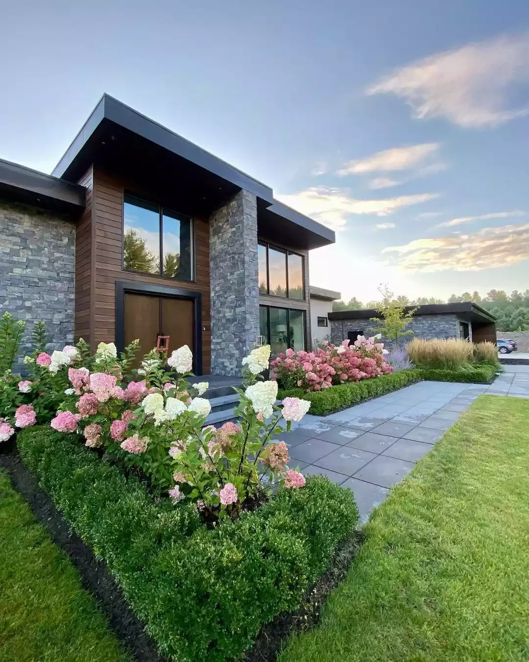 34 Stunning Front Yard Flower Bed Ideas That Will Transform Your Curb Appeal 13 Grow a Garden Border to Accentuate the House