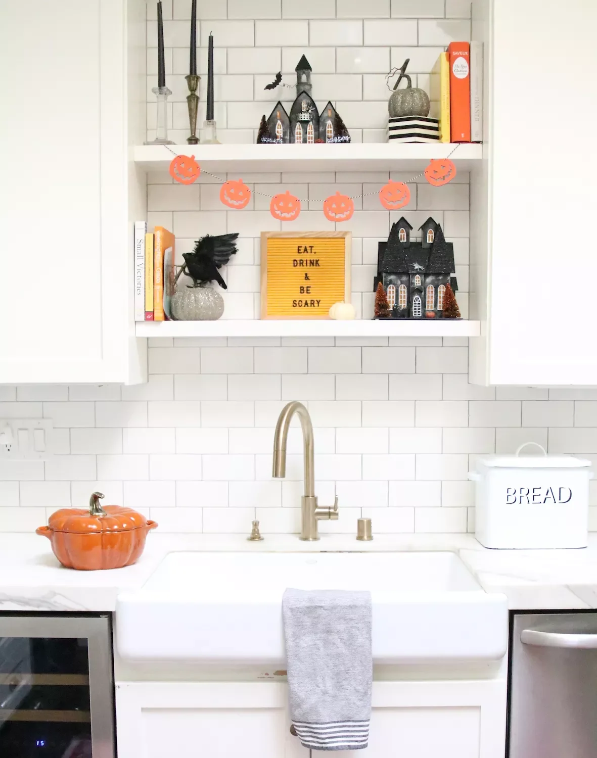 57 Inspiring Letter Board Ideas to Transform Every Room in Your Home Halloween Slogan