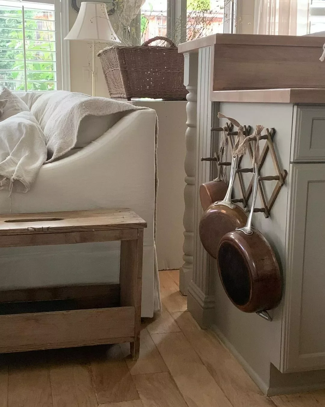 32 Charming Country Kitchen Ideas That'll Make You Never Want to Leave Your Cooking Space 4 Handy Hooks