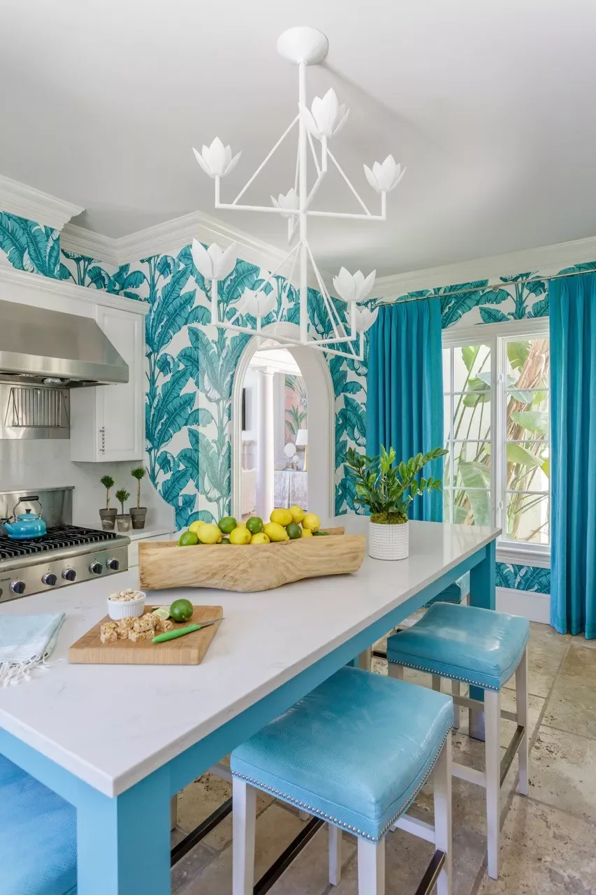 22 Beautiful Ways to Bring Botanical Prints Into Your Home Design 2 Hang Botanical Wallpaper