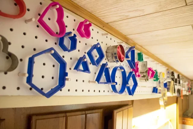 30 Budget-Friendly Organization Hacks That Will Transform Your Home Hang Cookie Cutters