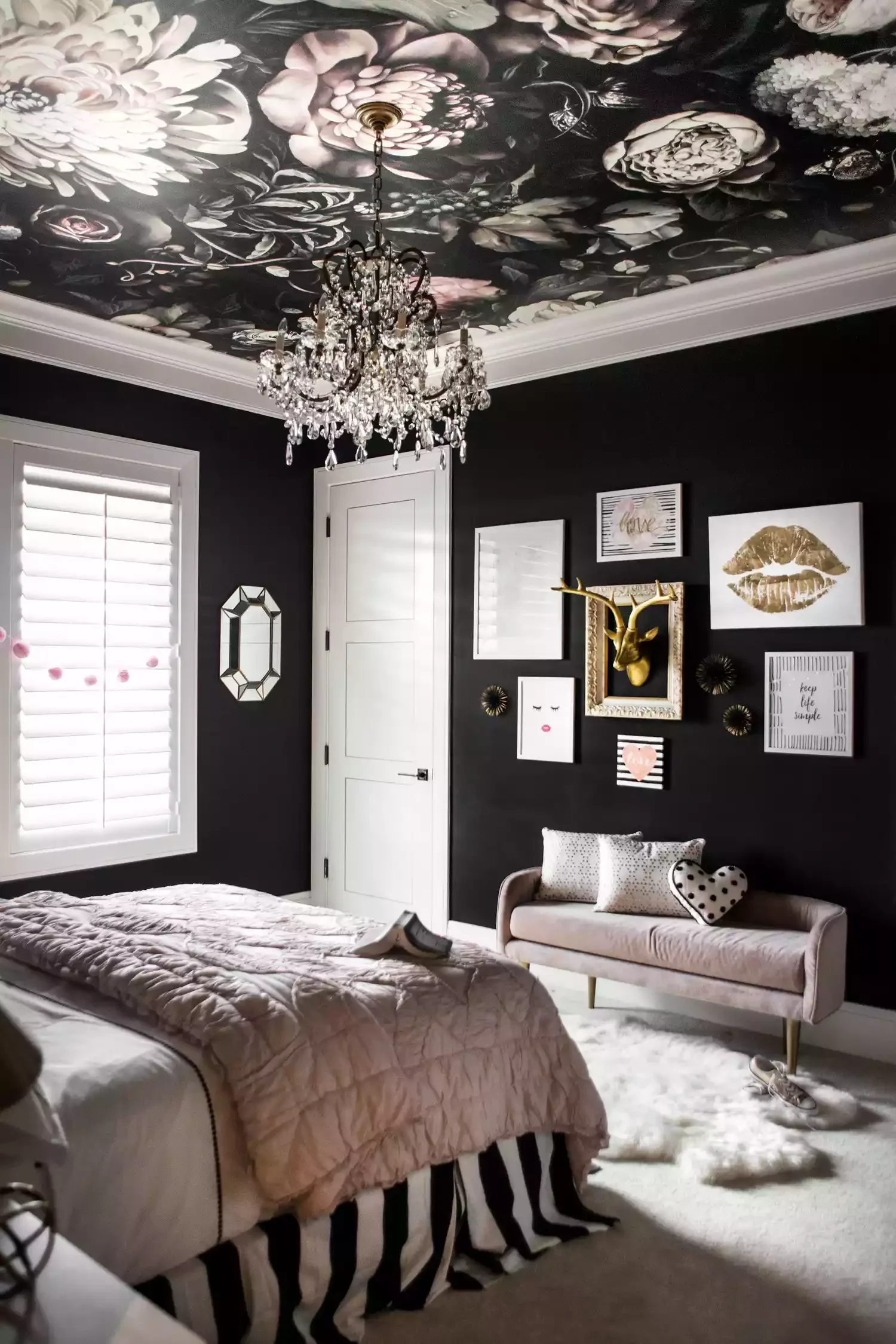 52 Creative and Stylish Teen Bedroom Design Ideas 18 Hang Floral Wallpaper