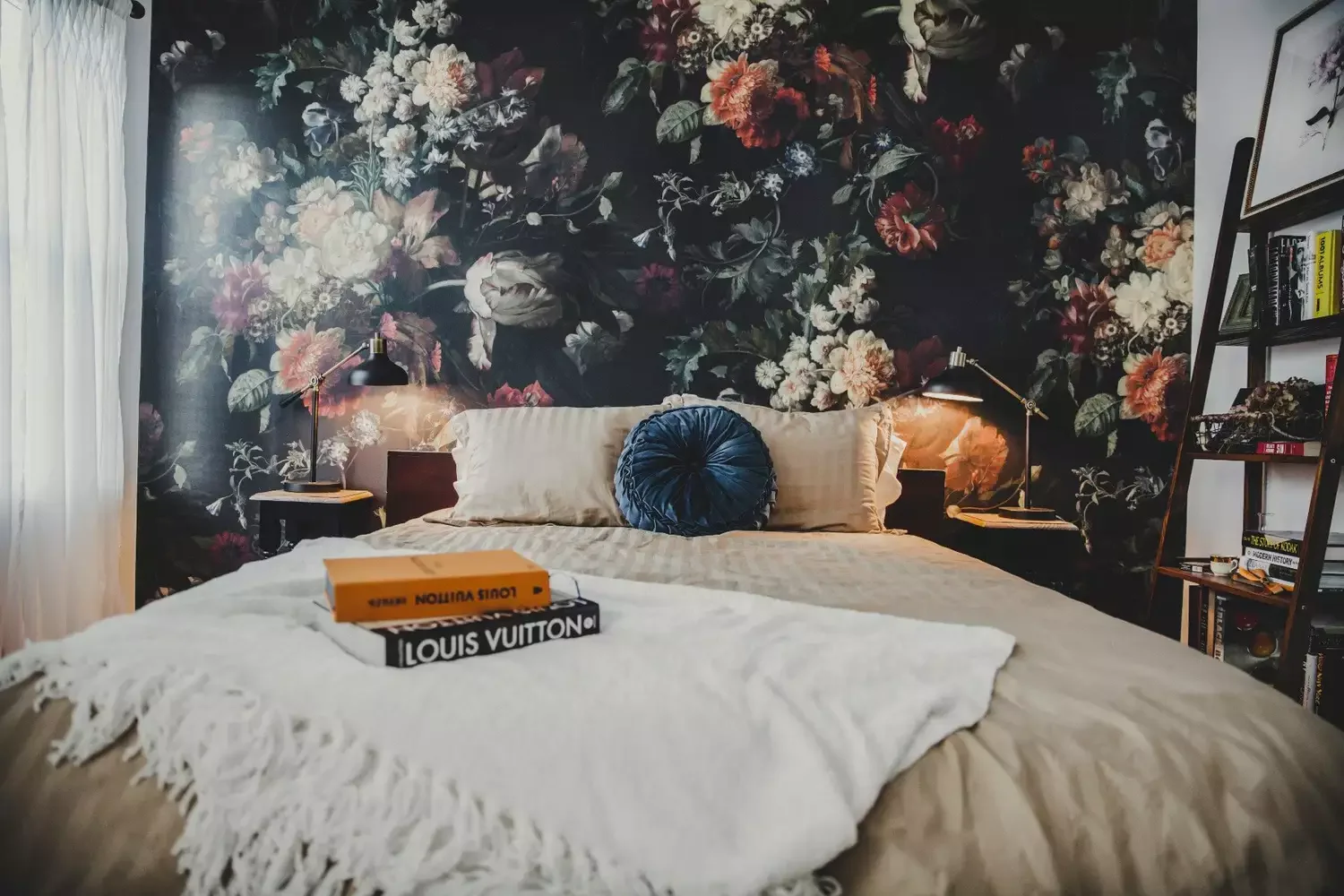 45 Cozy Bedroom Ideas That Will Transform Your Space Into a Dreamy Retreat 5 Hang Floral Wallpaper