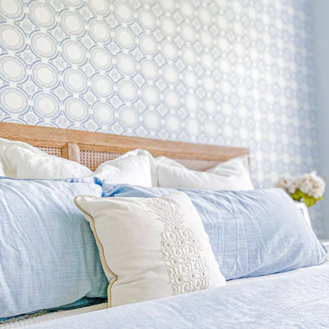 25 Bedroom Accent Wall Ideas That Completely Transform Hang Patterned Wallpaper
