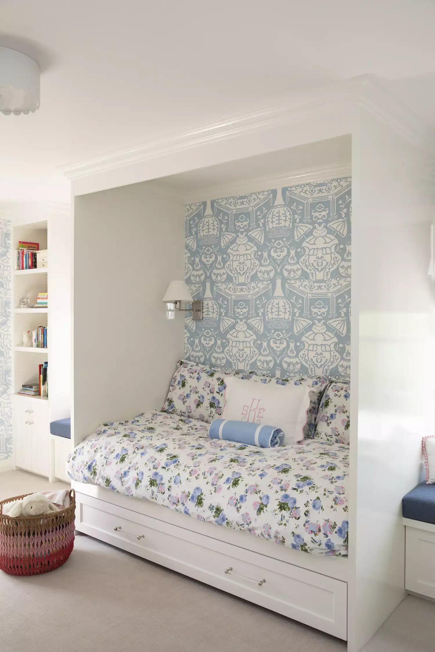 13 Creative Daybed Solutions That Make Small Spaces Feel Bigger and More Functional 7 Hang Sconces Over the Daybed