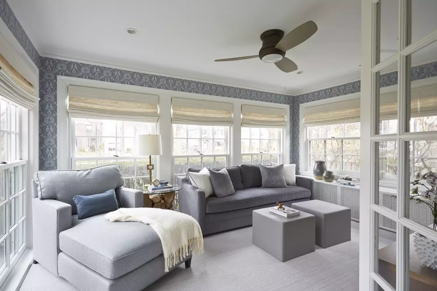 50 Stunning Sunroom Ideas That Transform Your Home Into a Light-Filled Paradise 4 Hang Some Wallpaper