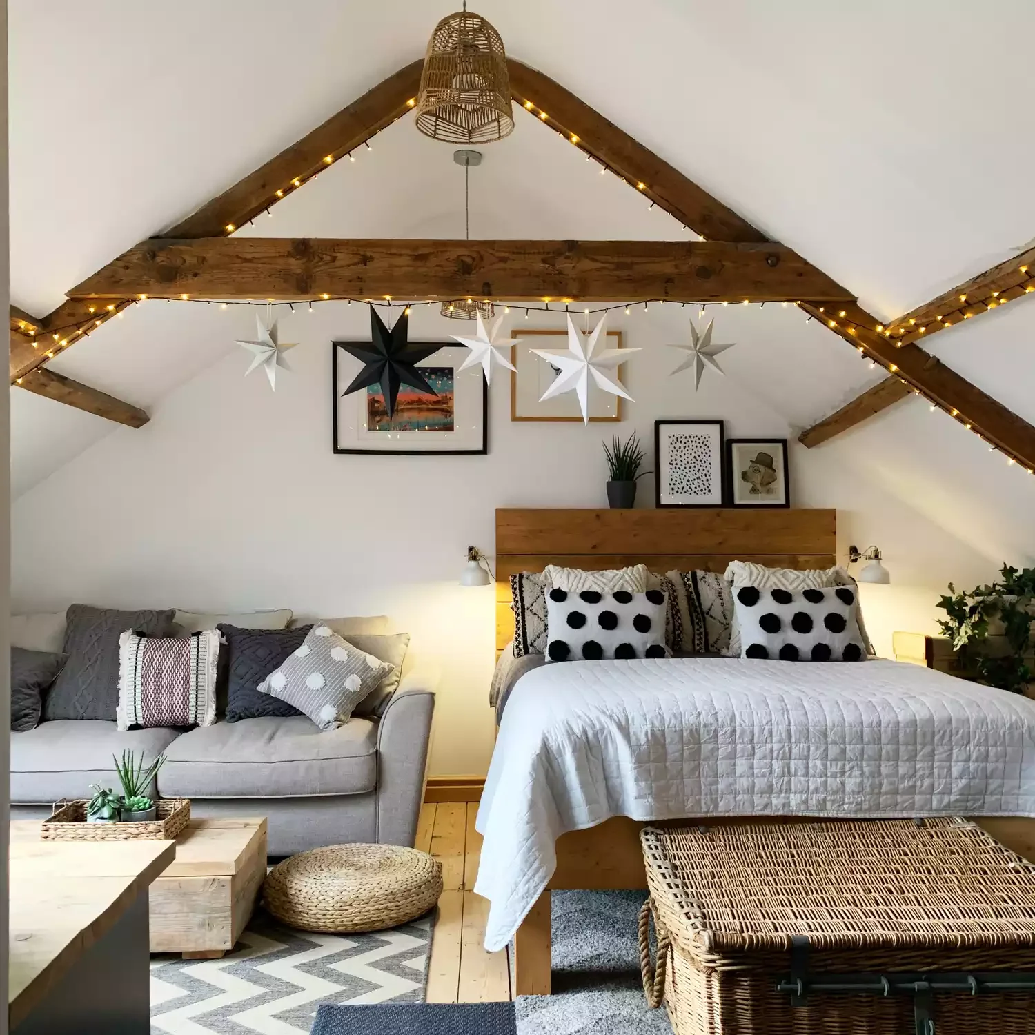 18 Rustic Cabin Decorating Ideas to Create Your Perfect Cozy Retreat 14 Hang String Lights