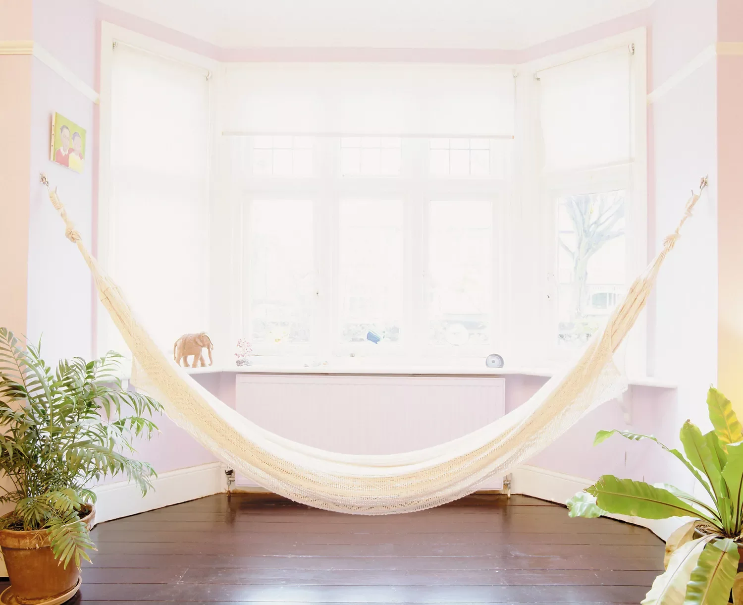 45 Brilliant Bay Window Ideas That Will Transform Your Home 36 Hang a Hammock