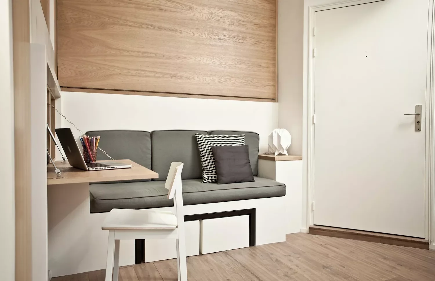 28 Space-Saving Loft Bedroom Ideas That Will Transform Your Small Space 29 Hidden Loft Bed