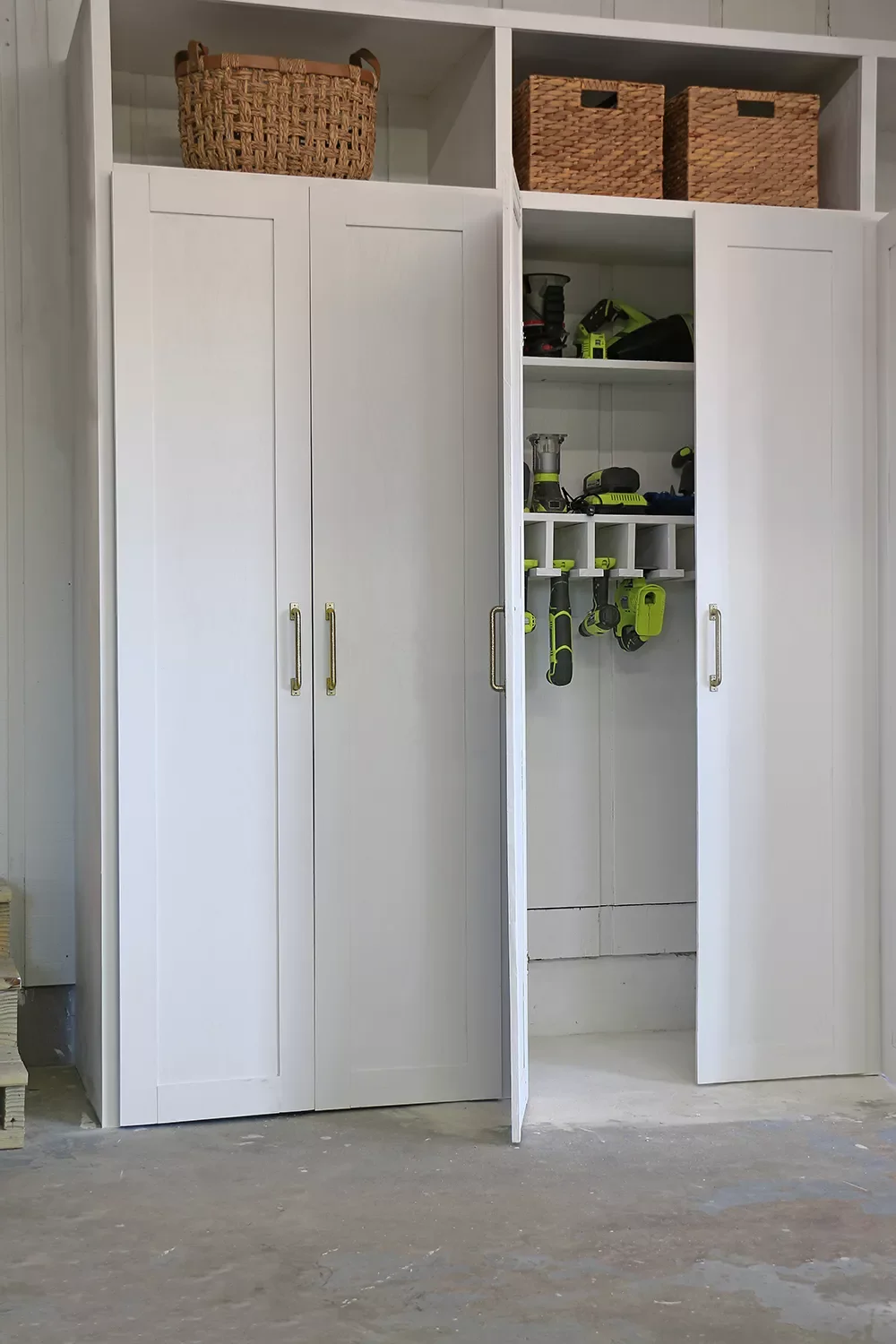 52 Creative DIY Garage Organization Ideas That Transform Your Space Hidden Storage