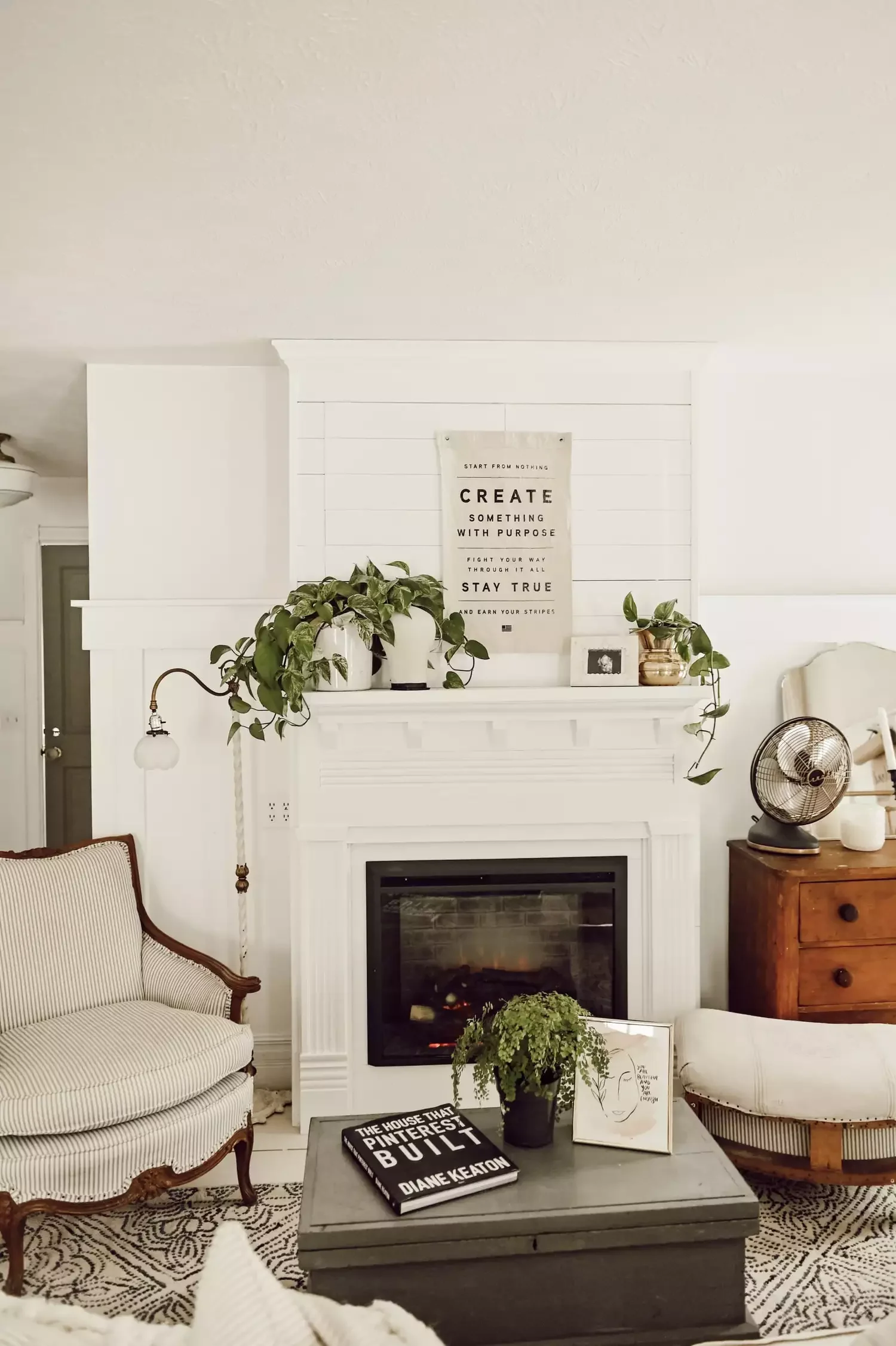 25 Stunning Electric Fireplace and TV Combinations That Look Professionally Designed 8 Hide the TV