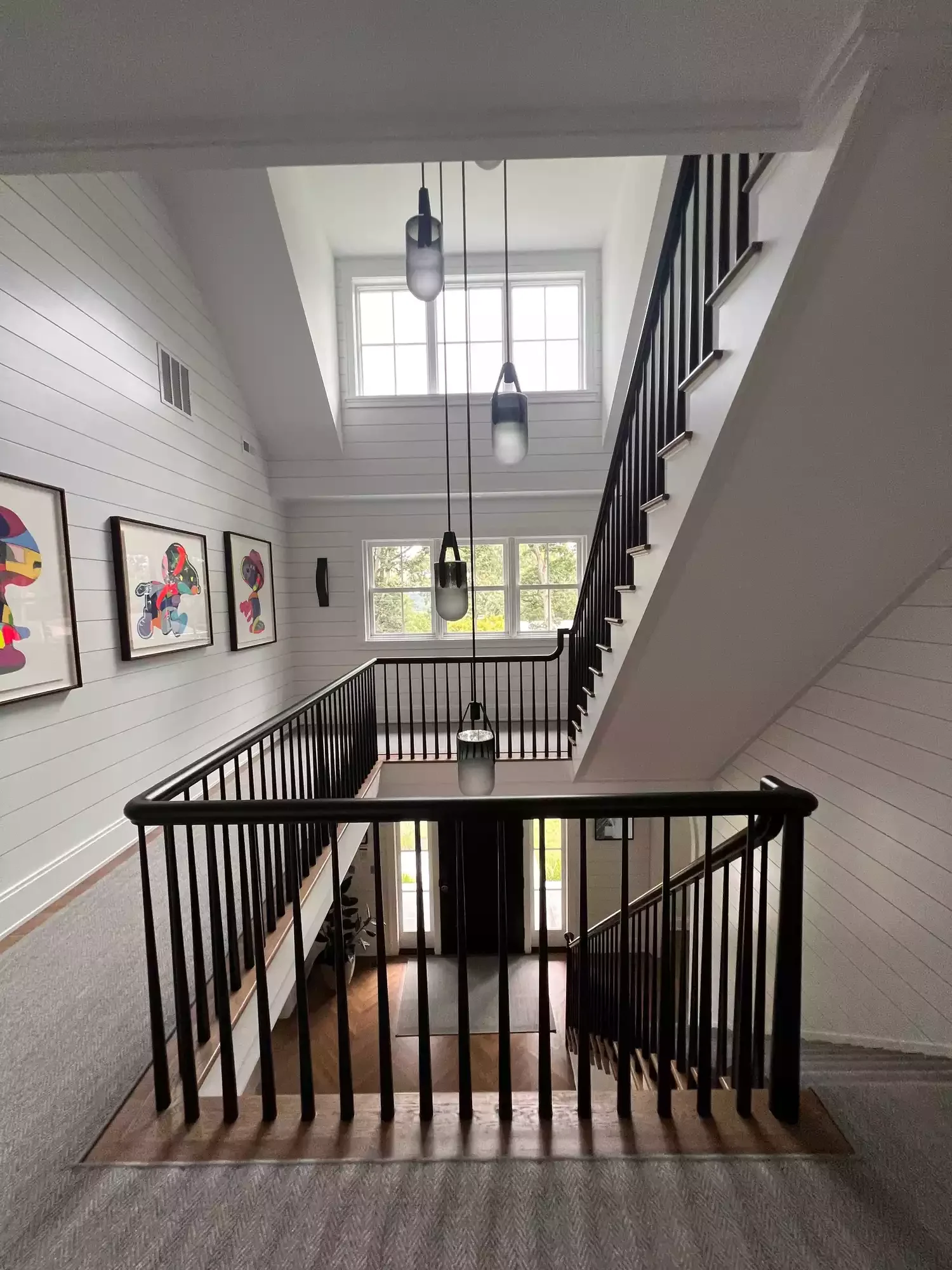 40 Stunning Entryway Lighting Ideas That Will Transform Your Home's First Impression Highlight Architectural Features With Drop Lights