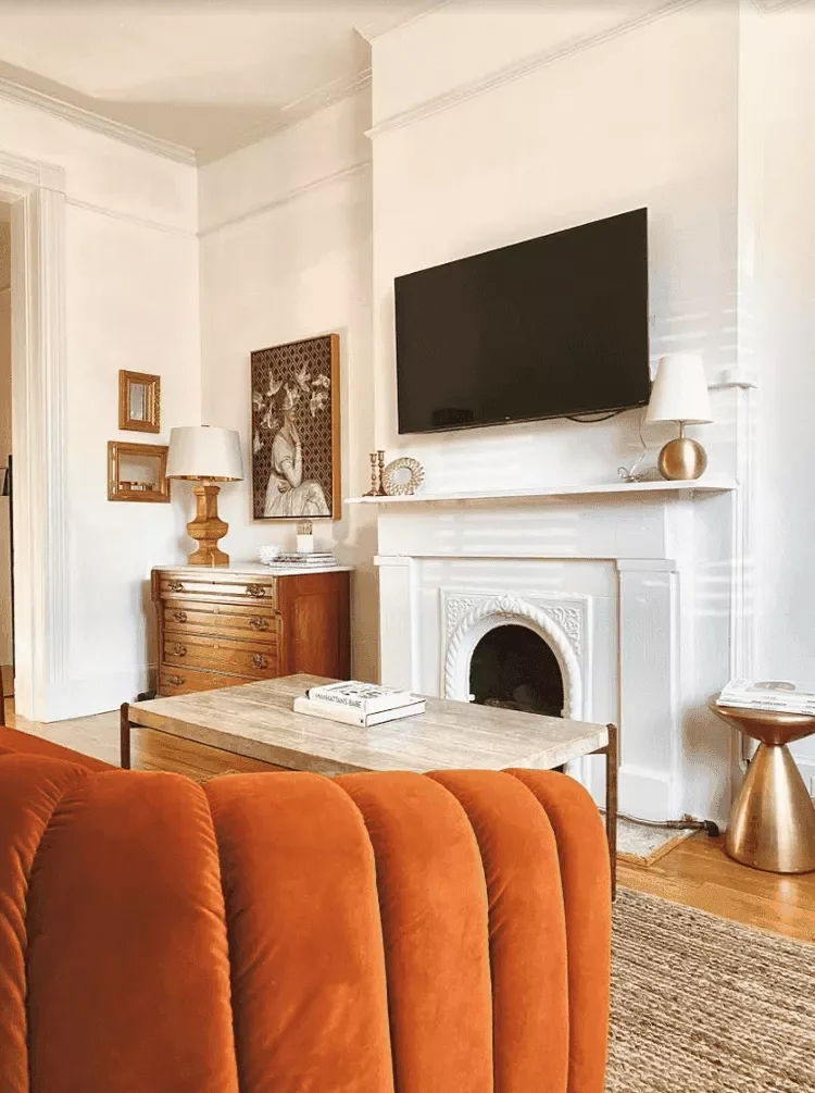 40 Effortless Modern Fall Decorating Ideas That Feel Just Right 8 Highlight Warm Metallics