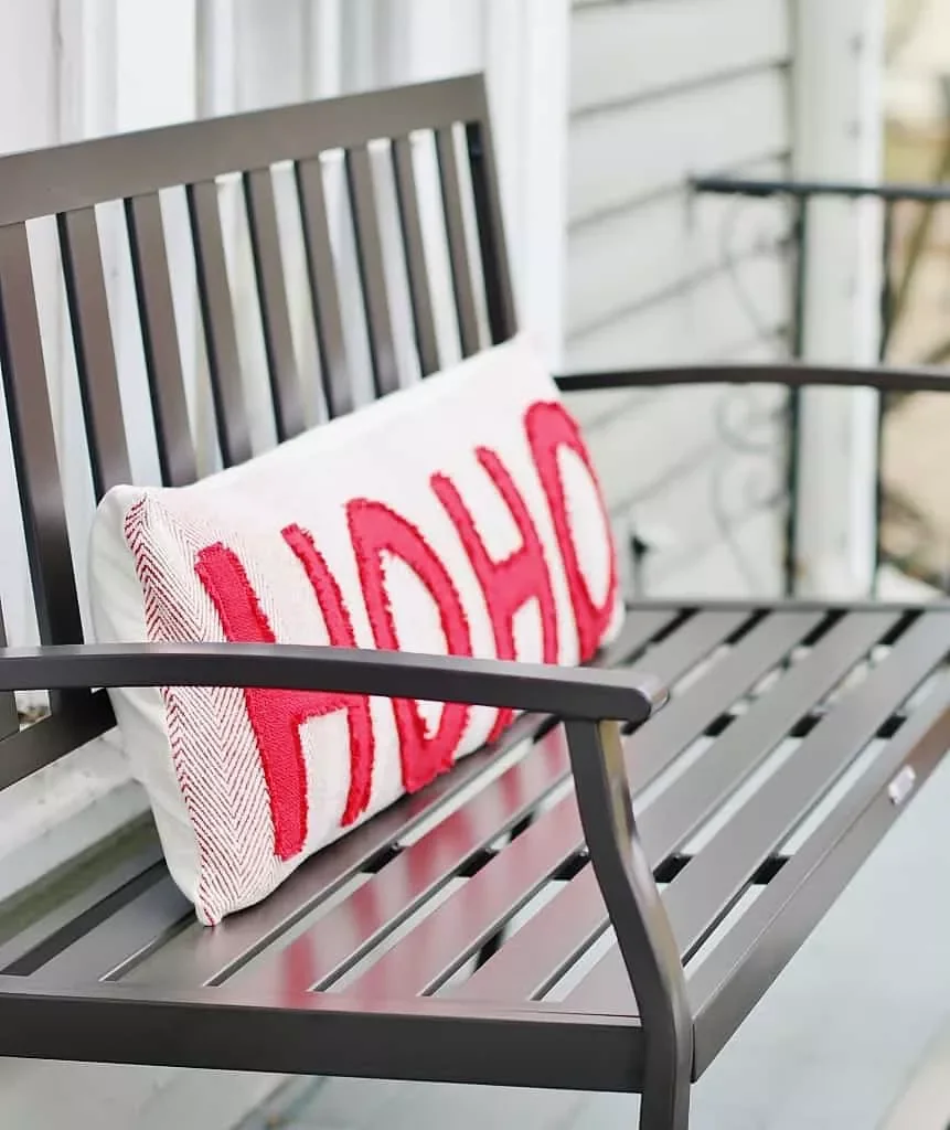 68 Christmas Front Porch Ideas That Make Your Home the Envy Holiday Messages