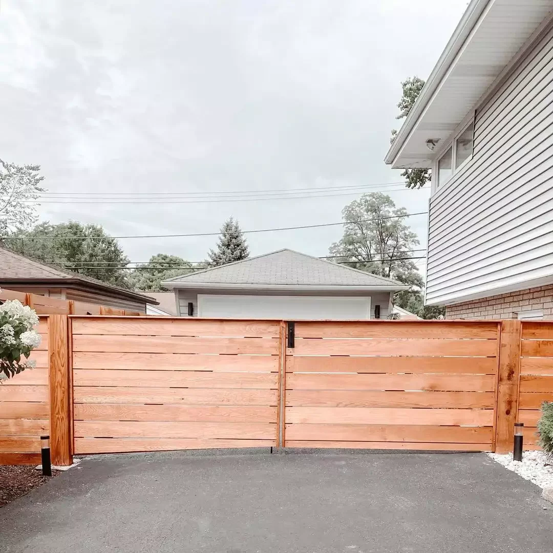 17 Stylish Horizontal Fence Designs That Will Transform Your Outdoor Privacy Horizontal Fence Gate