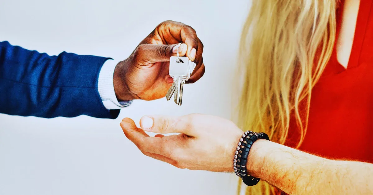 How Many Keys Should a Tenant Be Given