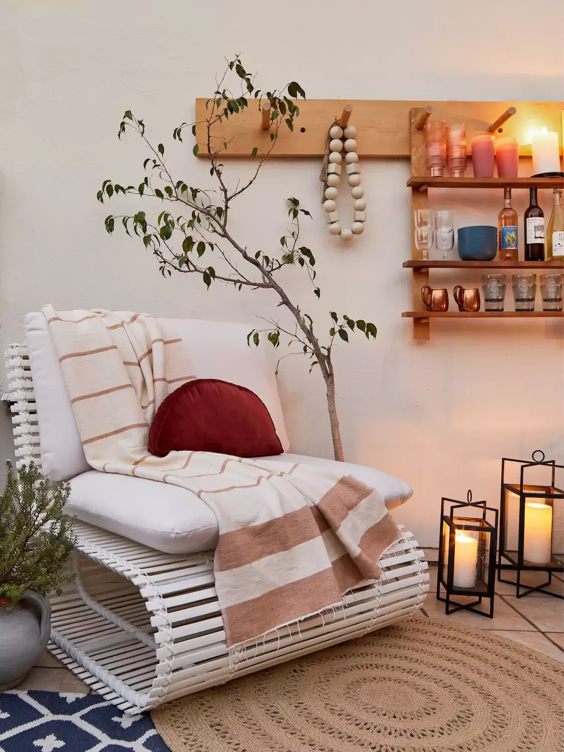 26 Backyard Lighting Ideas That Completely Transform Outdoors Hurricane Lanterns