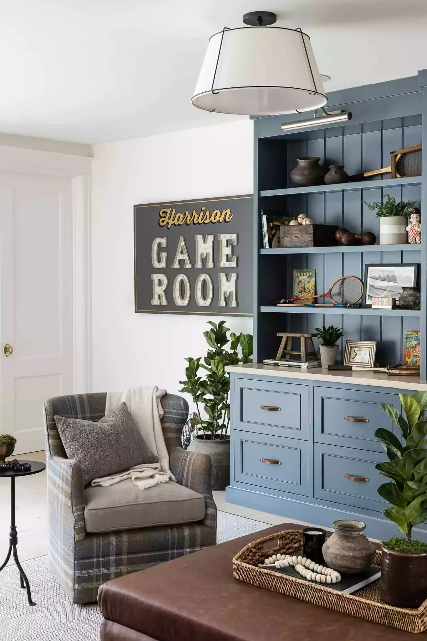 36 Clever Hidden Toy Storage Solutions That Keep Your Living Room Stylish In Built-In Shelving