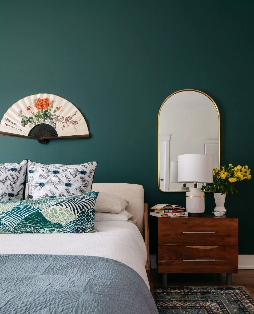 33 Stunning Dark Green Bedroom Ideas That Will Transform Your Space 13 Include Pops Of Blue