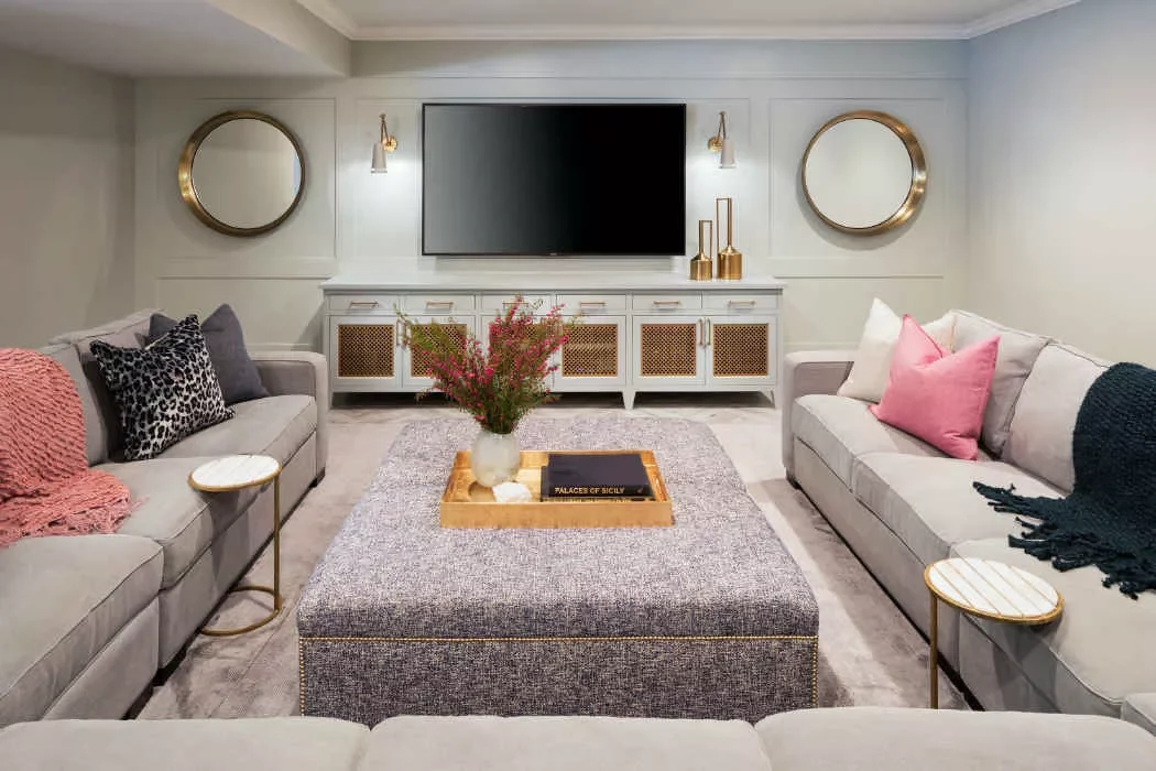 42 Stylish TV Room Ideas That Balance Entertainment and Beautiful Design 30 Include Some Bling