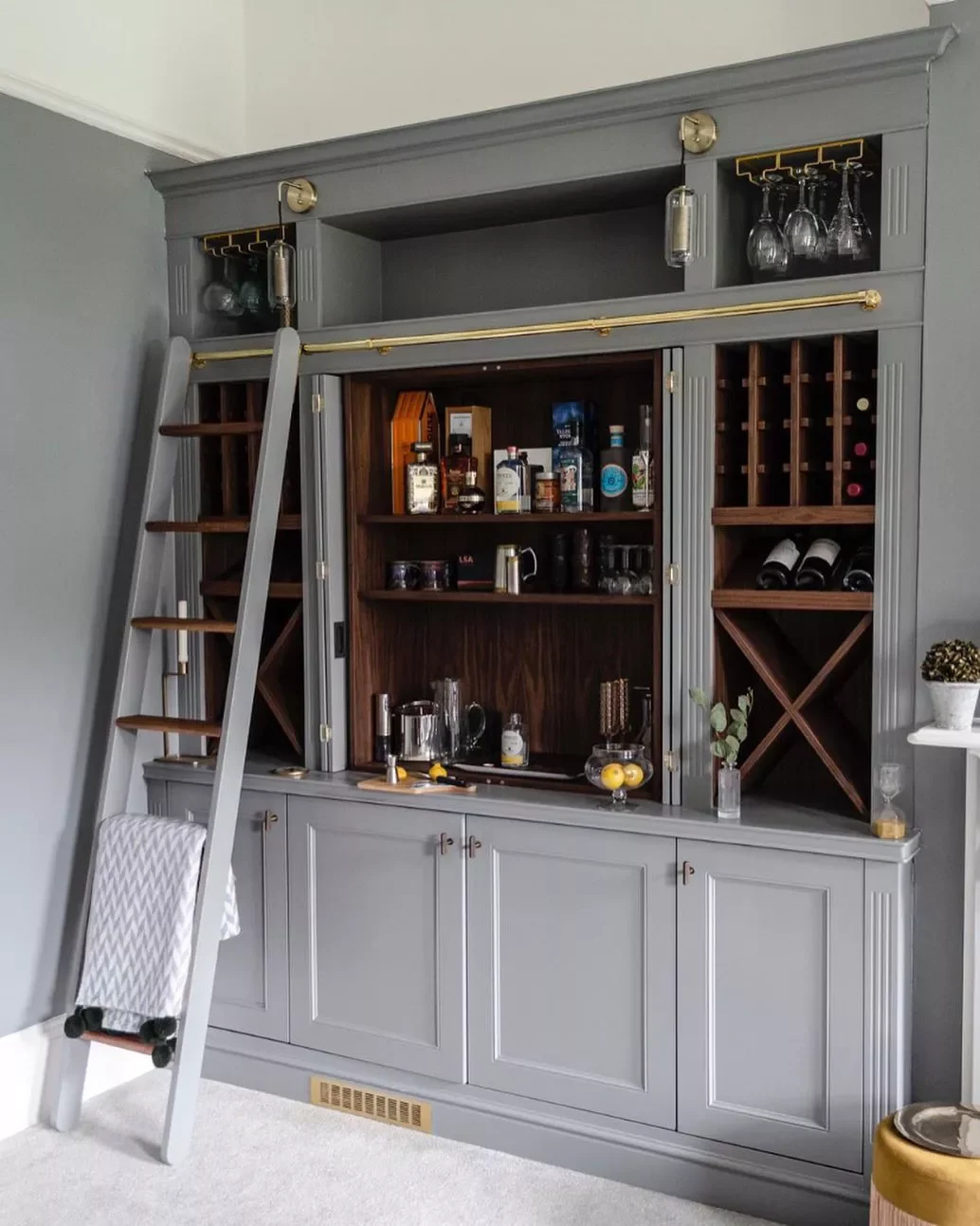 27 Fresh Modern Victorian Design Ideas That Feel Anything But Stuffy 8 Include Your Own Personal Style