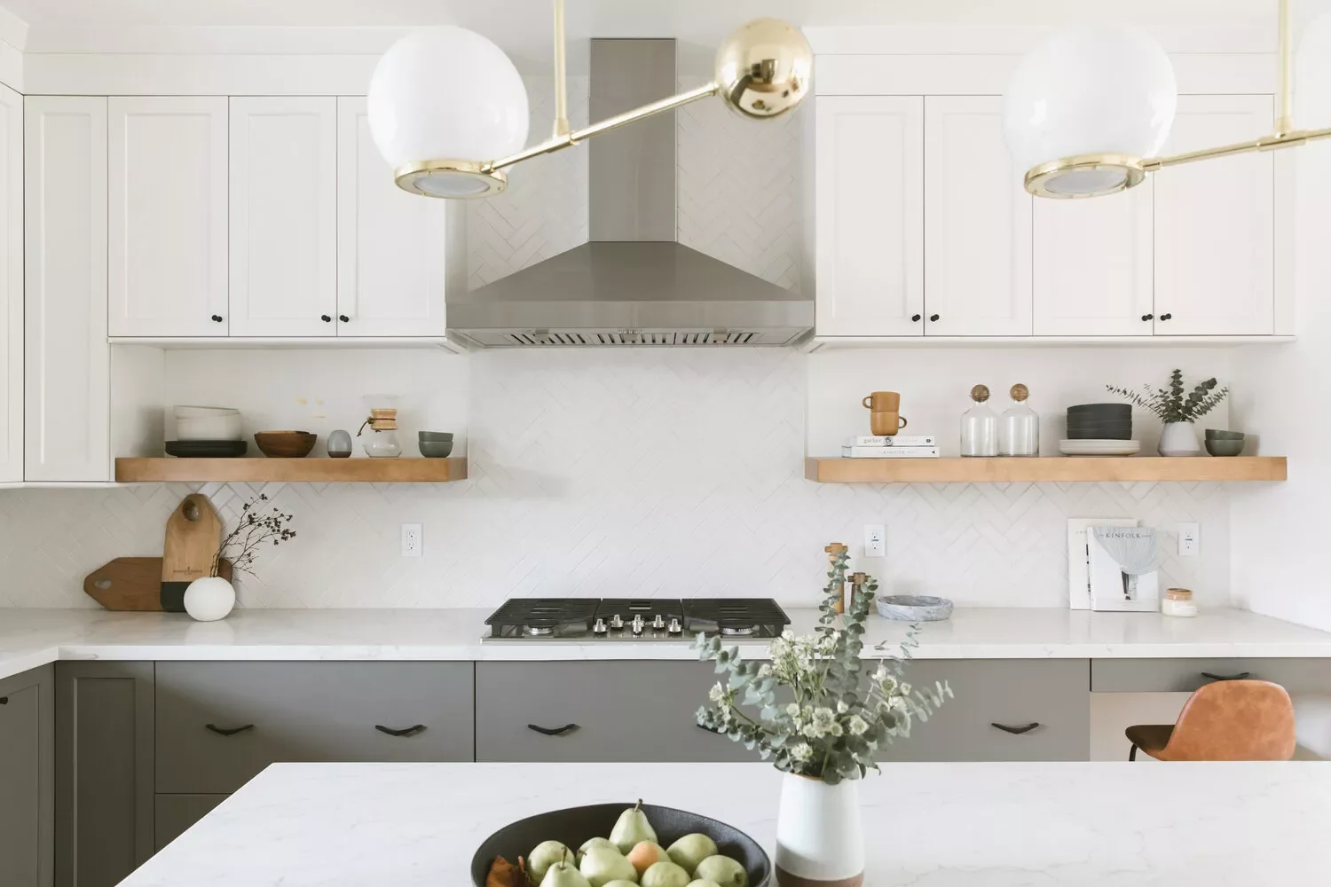 43 Stunning Midcentury Modern Kitchen Ideas to Transform Your Space 41 Incorporate Globe Lighting