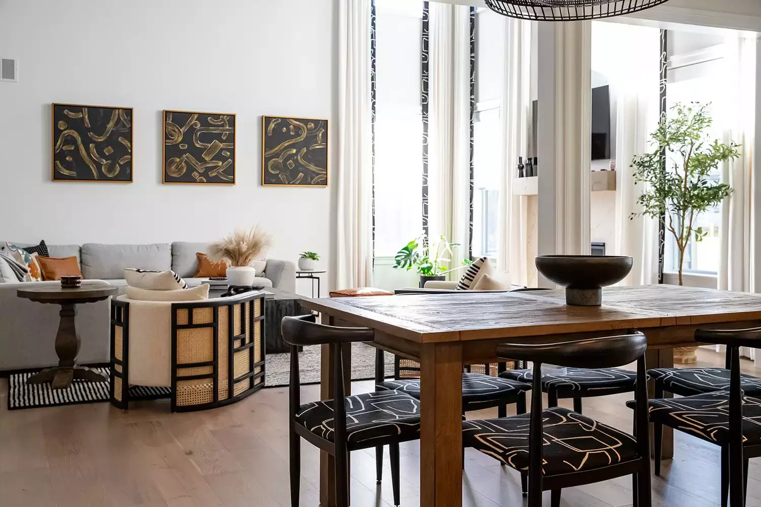 35 Brilliant Open Floor Plan Design Ideas That Create Amazing Flow 8 Incorporate Pattern