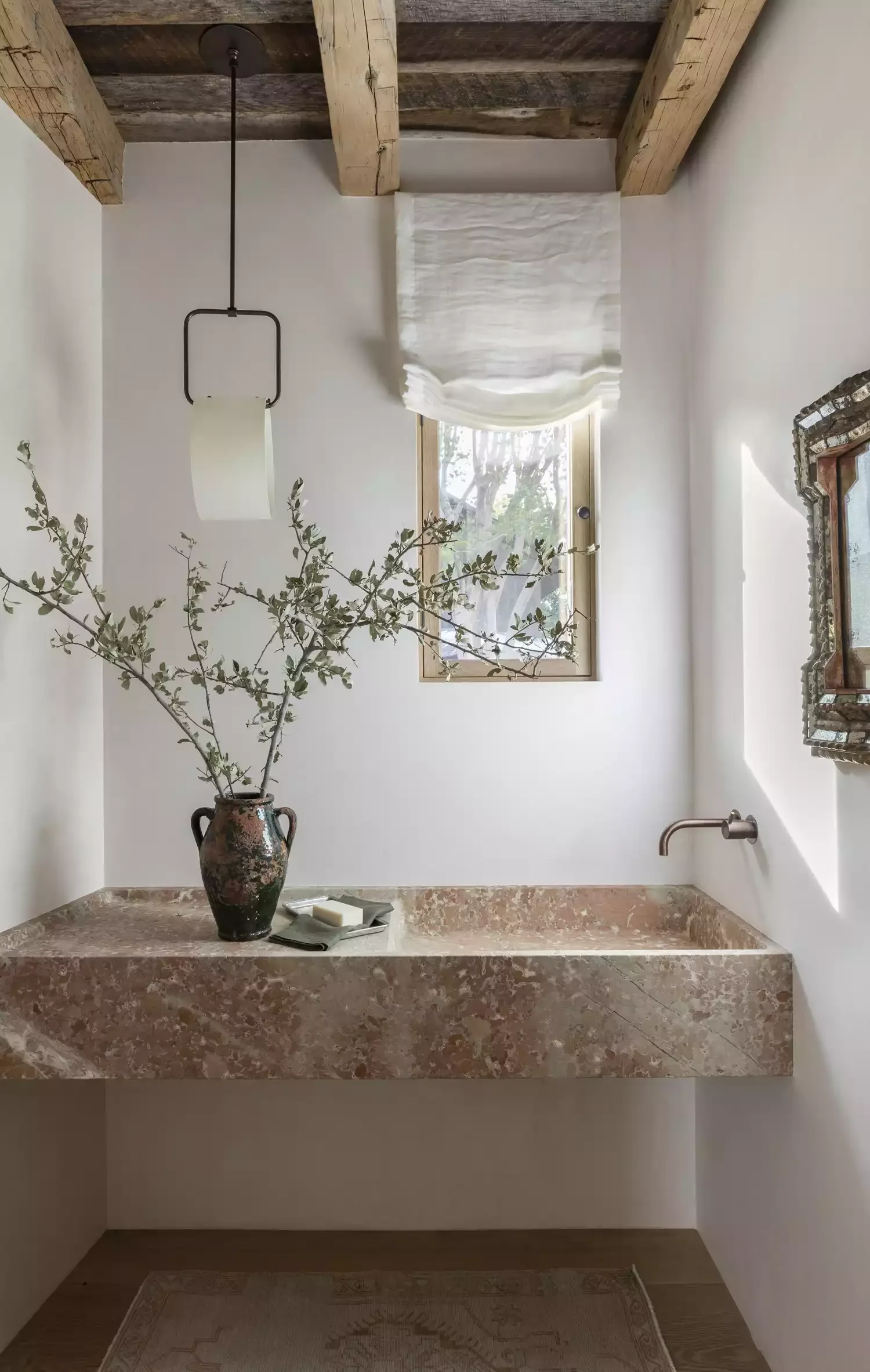 65 Clever Small Bathroom Ideas That Will Transform Your Tiny Space 3 Incorporate Rustic Finishes