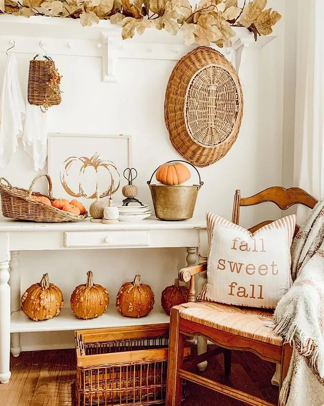 33 Stunning Fall Entryway Ideas That Transform Your Home for Autumn 6 Incorporate Woven Accents