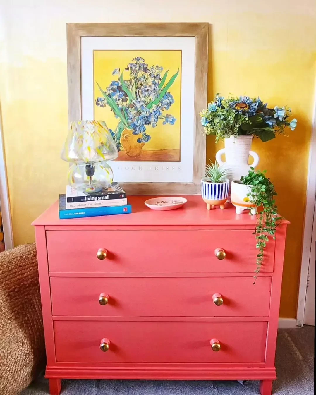 36 Beautiful Dresser Styling Ideas That Will Transform Your Bedroom 29 Incorporate a Small Jewelry Dish to Organize Accessories