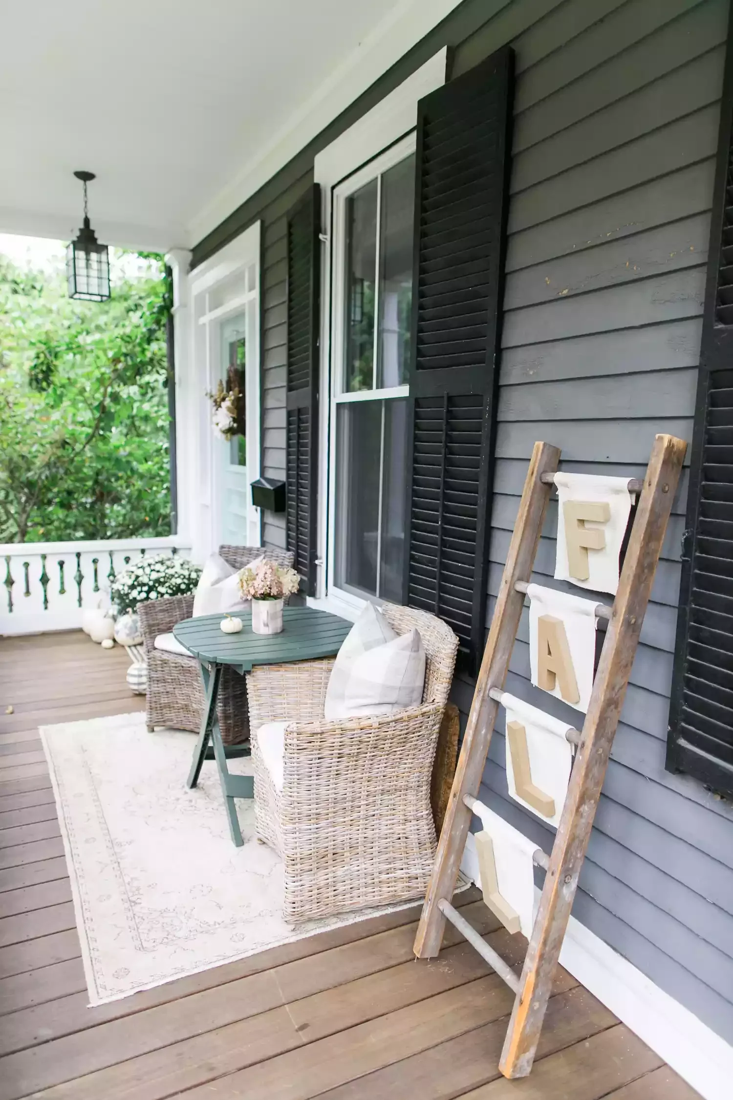 40 Effortless Modern Fall Decorating Ideas That Feel Just Right 28 Indulge in a Modern Fall Sign Outside