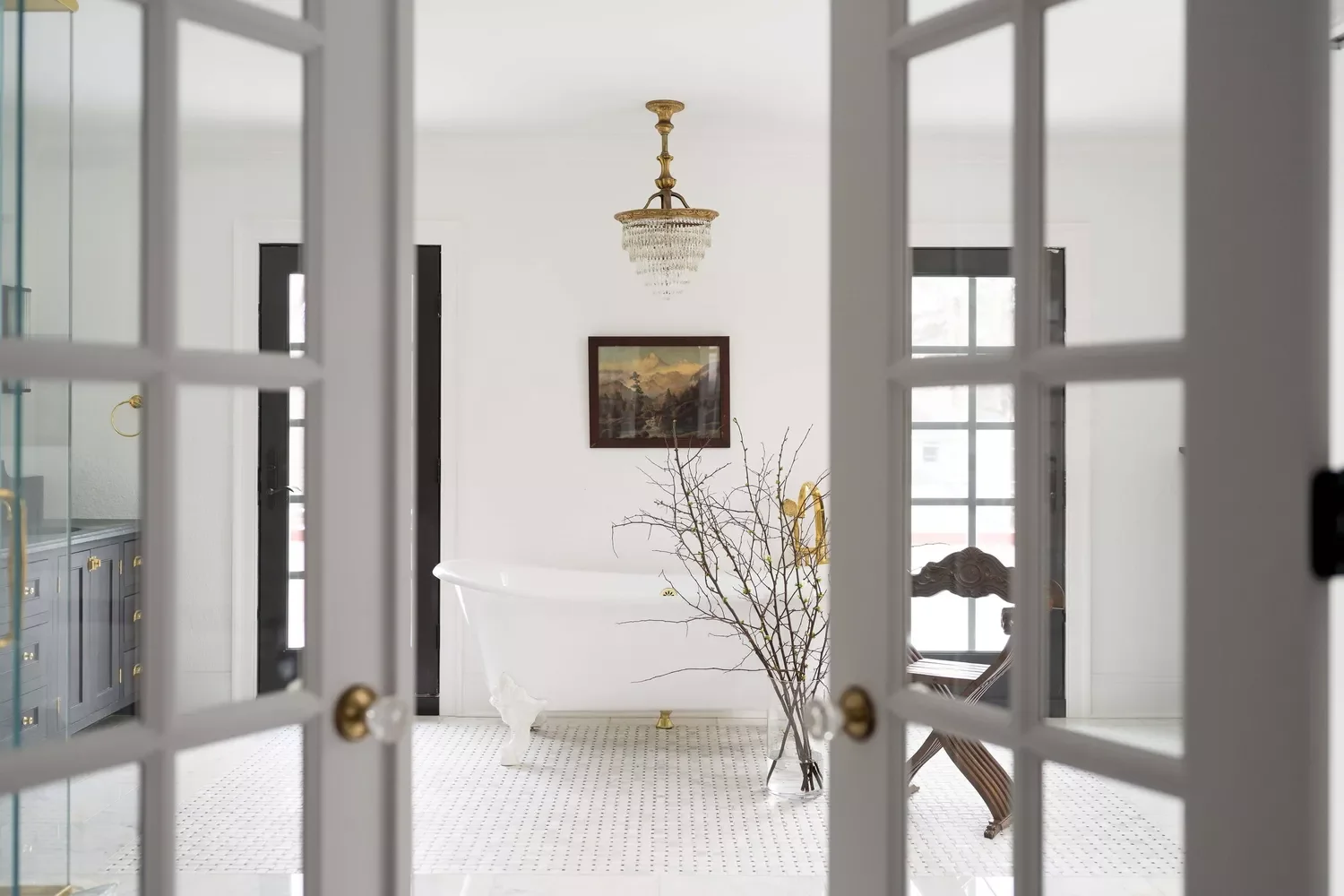 68 Stunning Bathroom Designs That Will Make You Never Want to Leave 63 Install French Doors