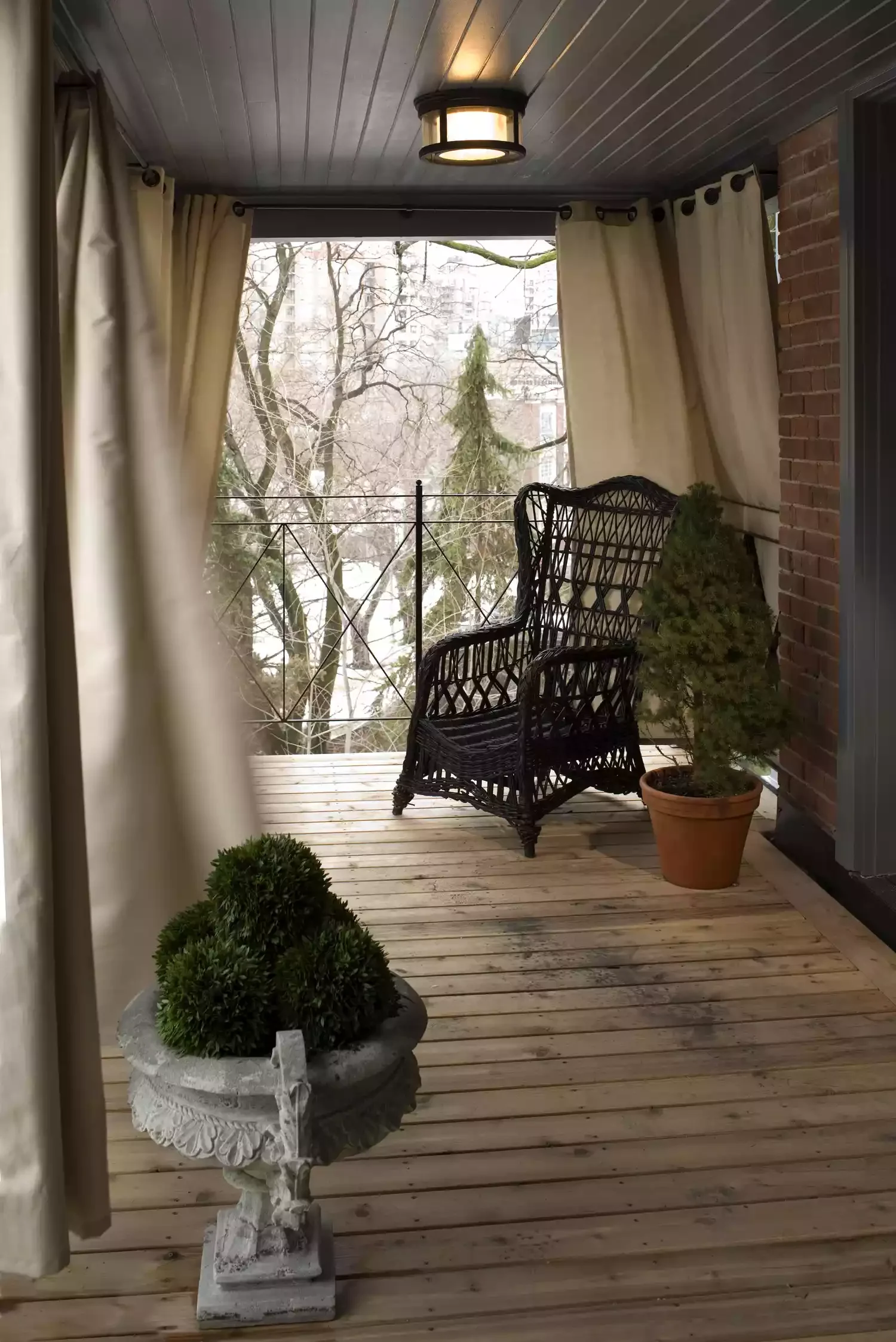 21 Creative Ways to Add Privacy to Your Deck Retreat 18 Install Outdoor Drapes