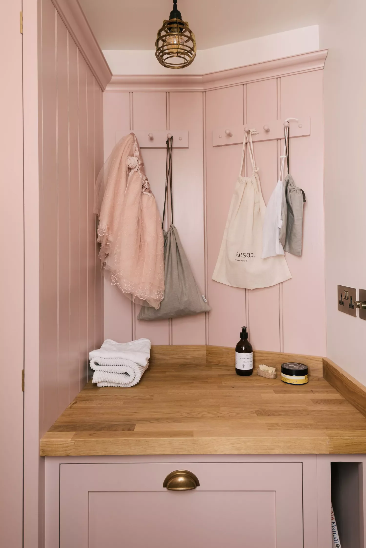 55 Small Laundry Room Ideas That Blend Style With Smart Functionality Install Peg Rail Storage