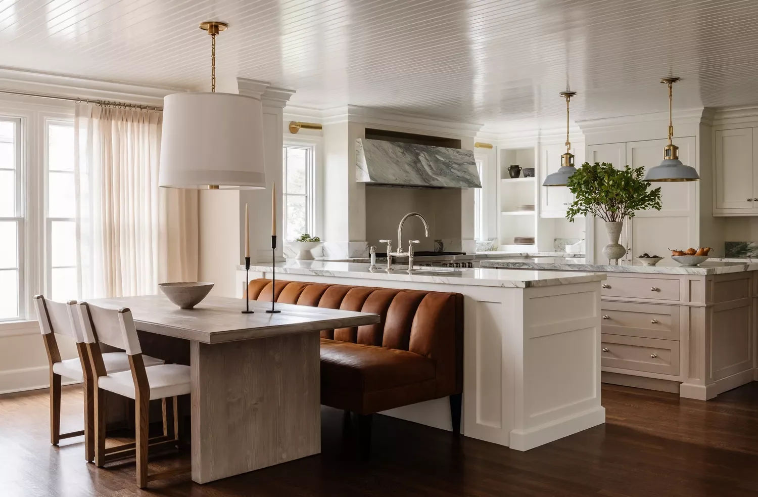 35 Brilliant Open Floor Plan Design Ideas That Create Amazing Flow 12 Install a Banquette