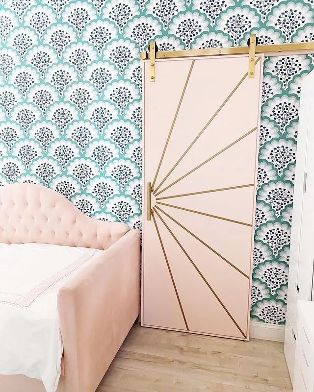 20 Tween Bedroom Ideas That Will Absolutely Wow Them 21 Install a Barn Door