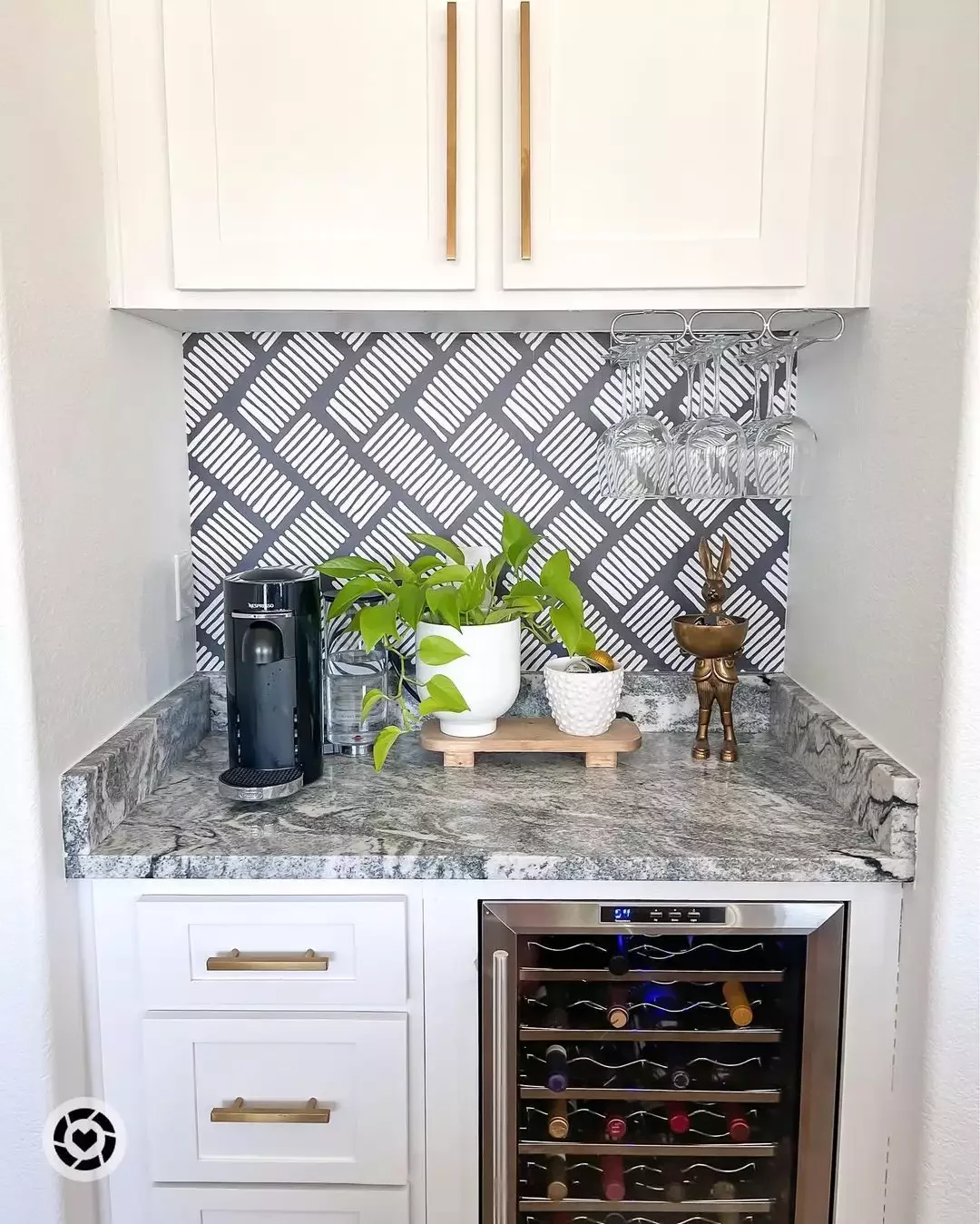 20 Creative Kitchen Accent Wall Ideas That Will Transform Your Cooking Space 4 Install a Makeshift Backsplash Using Wallpaper