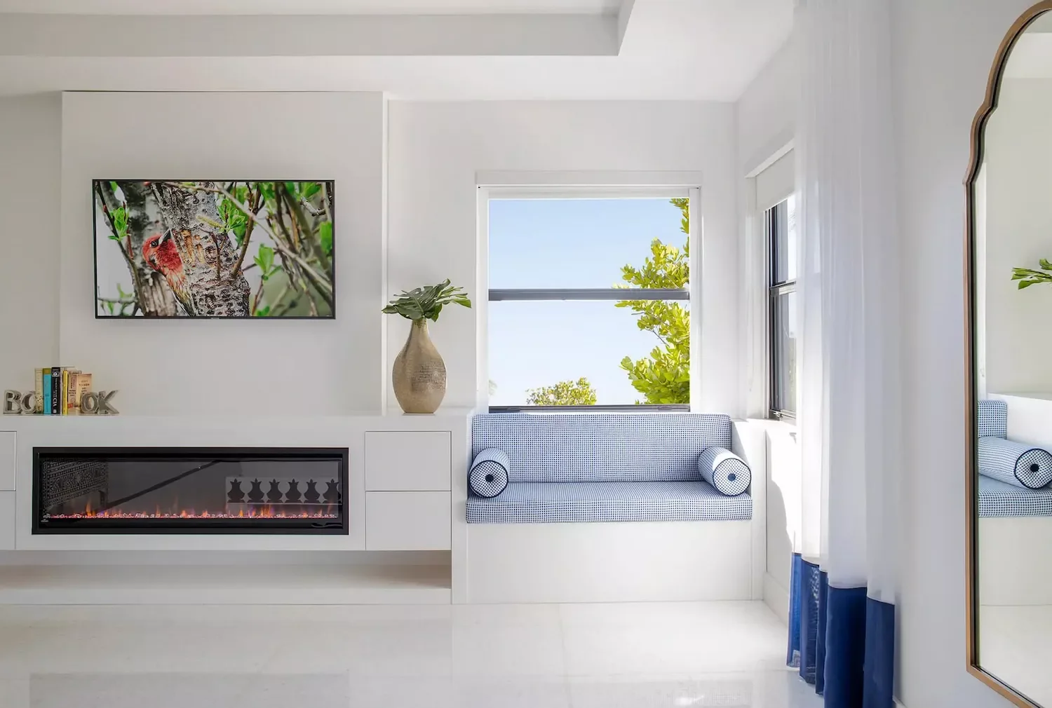 21 Electric Fireplace Ideas That'll Transform Your Living Space 13 Install a Modern Floating Fireplace