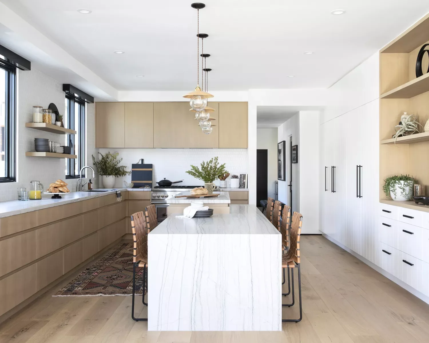 30 Brilliant Ways to Design Your Perfect U-Shaped Kitchen 3 Install a Wall of Storage