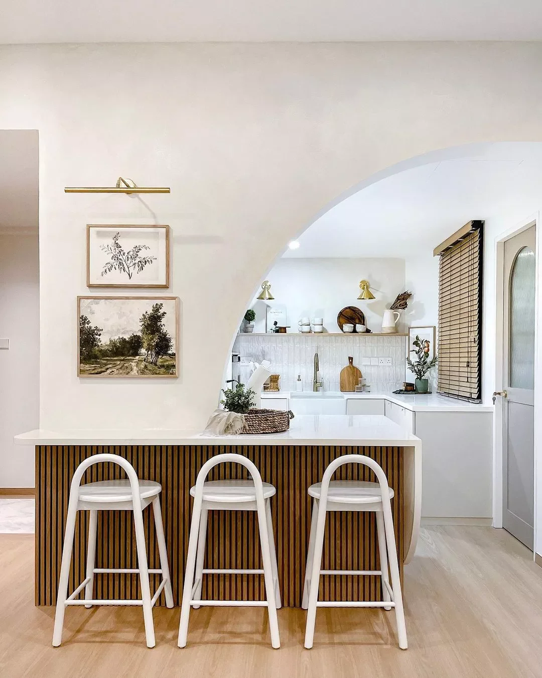 101 Kitchen Island Ideas That Will Transform Your Cooking Space 98 Island With Curved Accent Wall