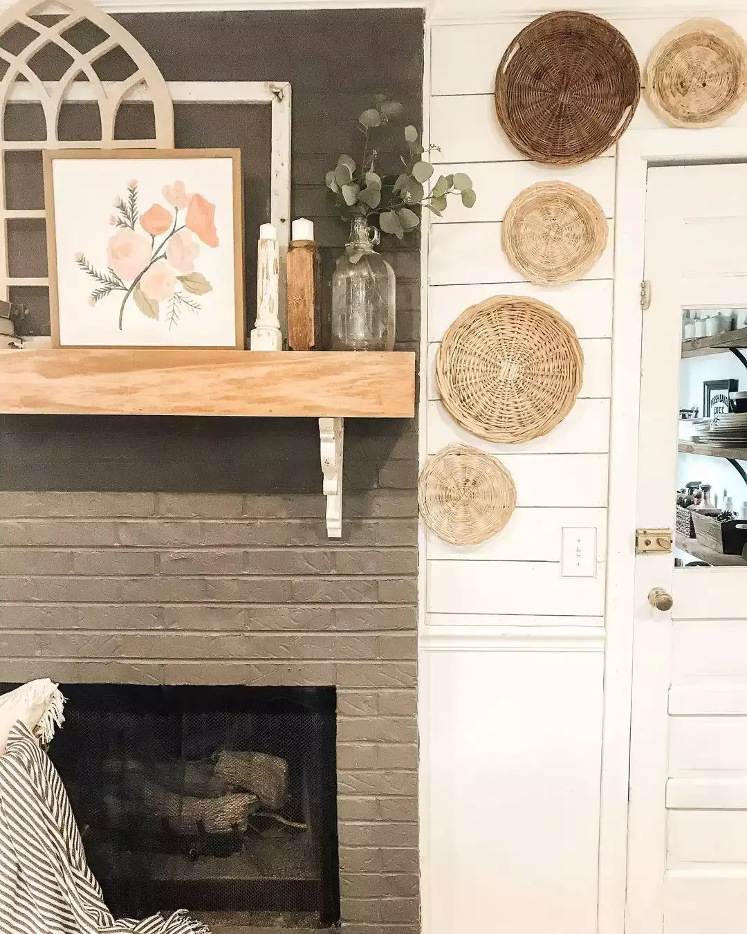 33 Cozy Farmhouse Fireplace Styling Ideas That Transform Your Living Space 17 Jazz up a Wall With Woven Baskets
