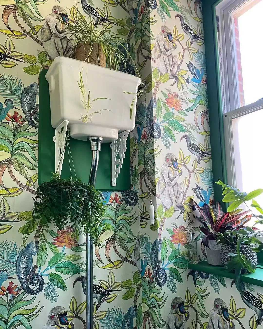 27 Fresh Modern Victorian Design Ideas That Feel Anything But Stuffy 9 Juxtapose Scales