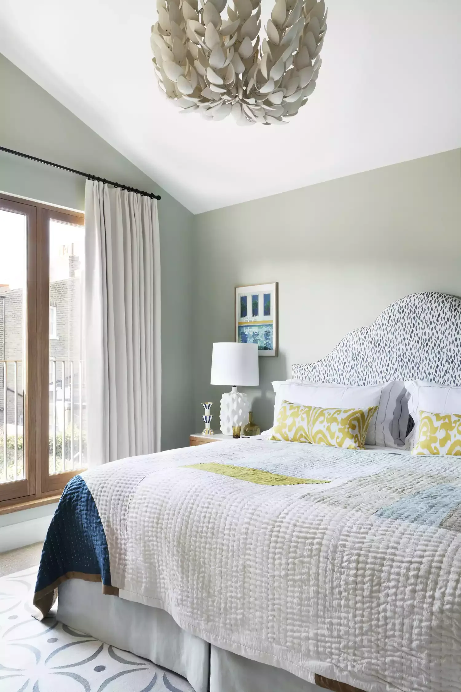 35 Creative Apartment Bedroom Ideas to Transform Your Small Space 26 Keep Curtains Open