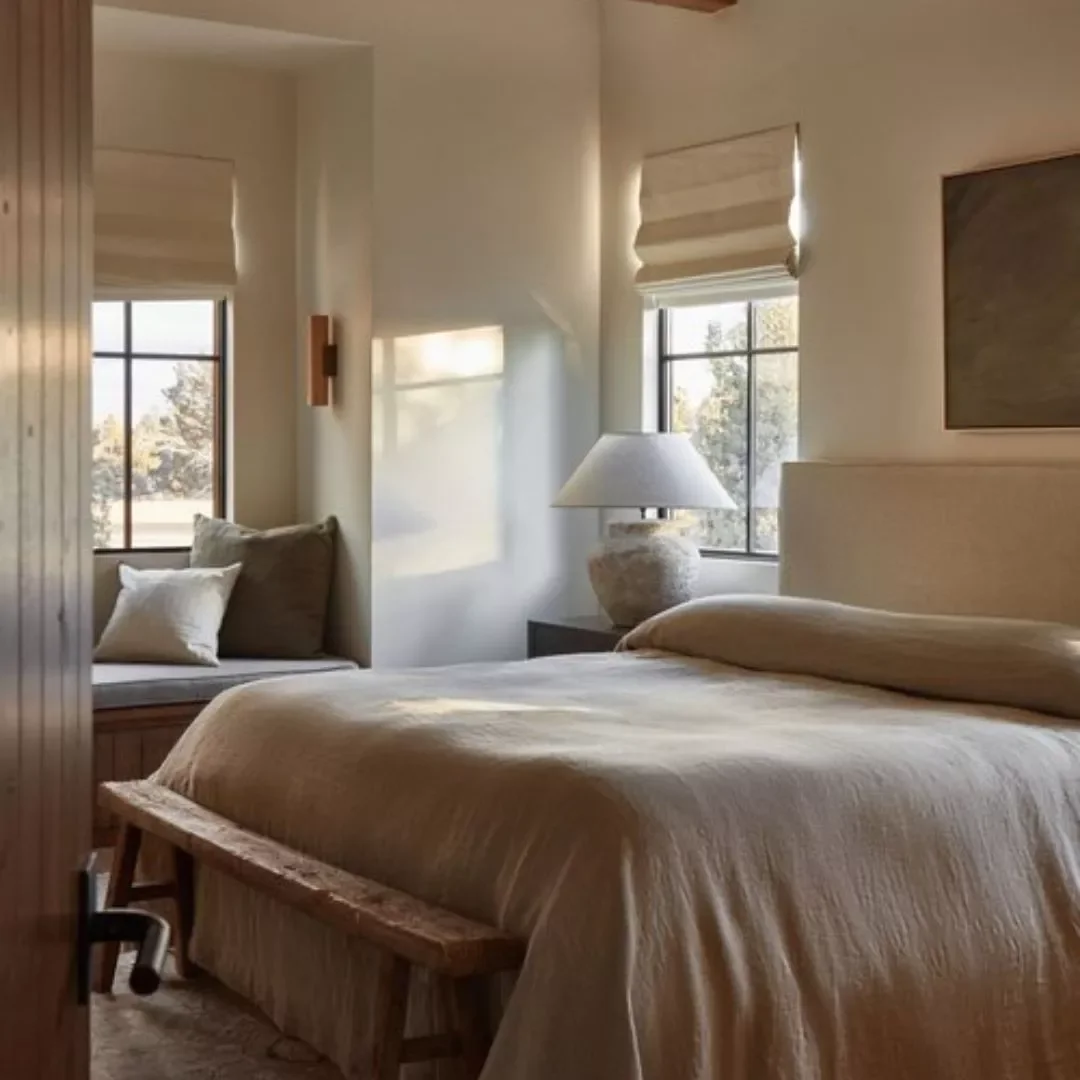 41 Cozy Earth-Inspired Bedroom Ideas That Will Transform Your Sleep Space 34 Keep Decor Minimal