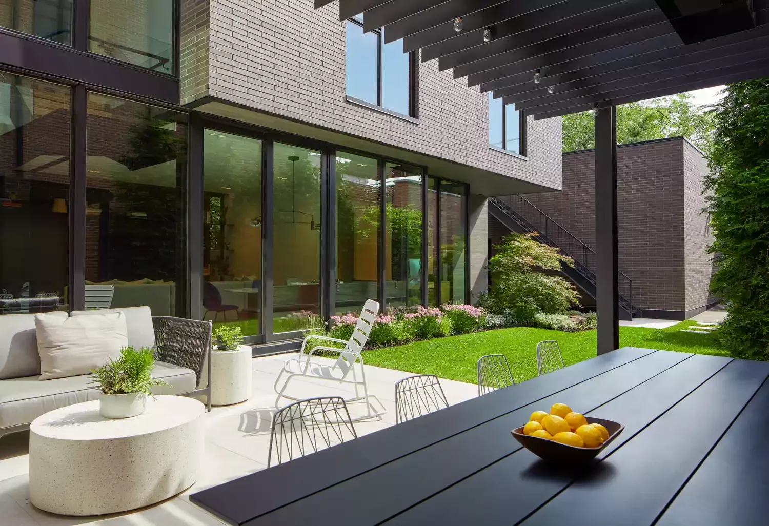 39 Contemporary Backyard Designs That Will Transform Your Outdoor Living Space 6 Keep Decor Minimal