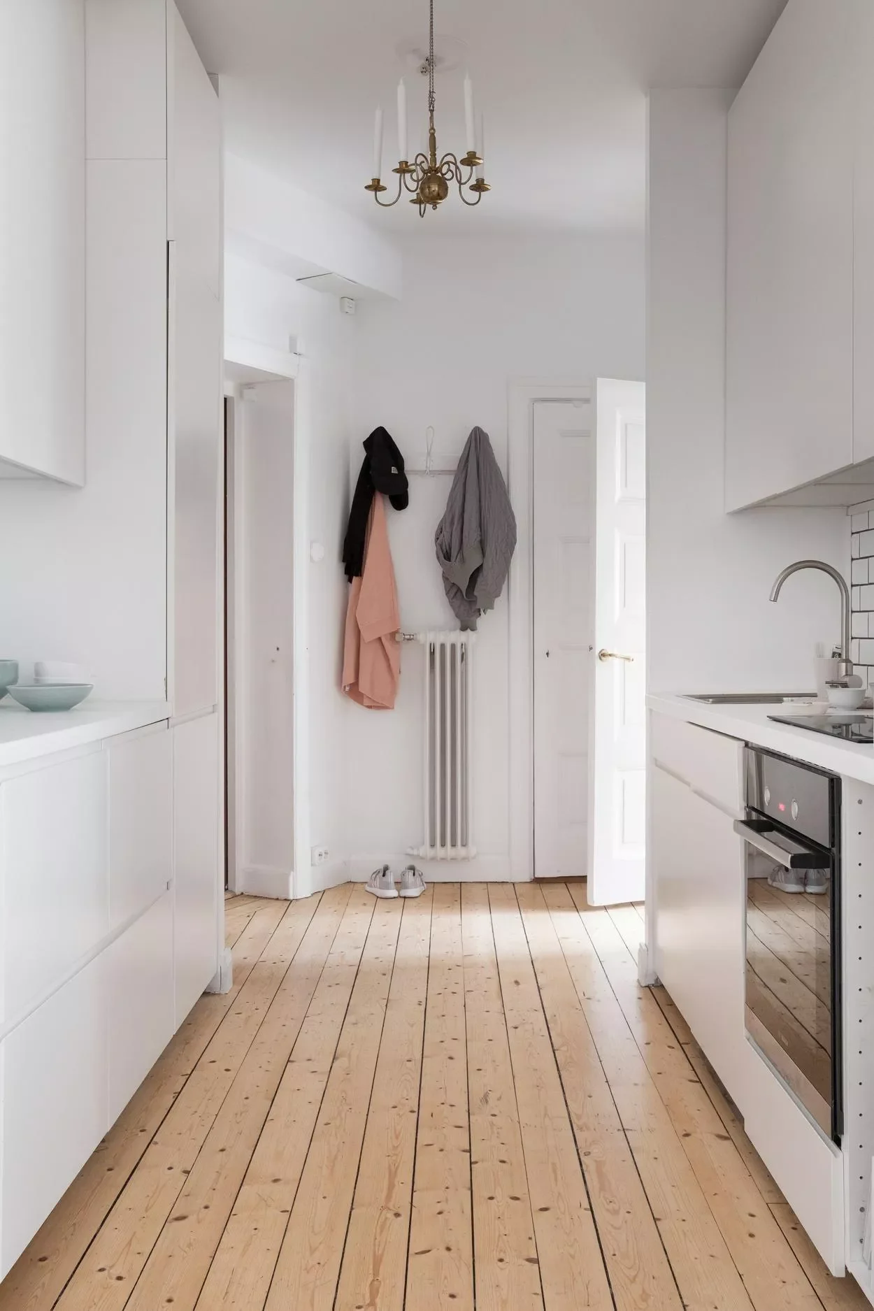 46 Galley Kitchen Design Ideas That Maximize Style and Function 39 Keep It Flowing