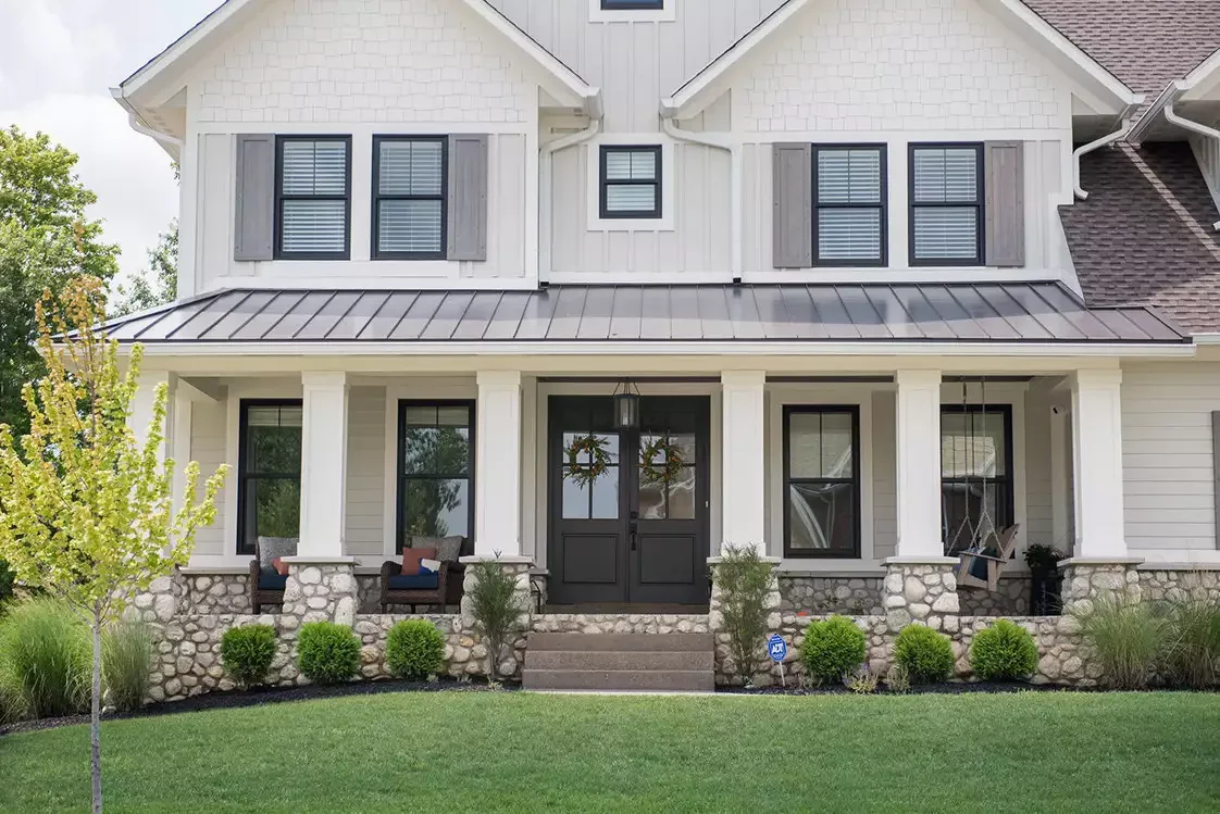 25 Stunning Front Porch Lighting Ideas to Transform Your Home's Entrance 24 Keep It Front and Center