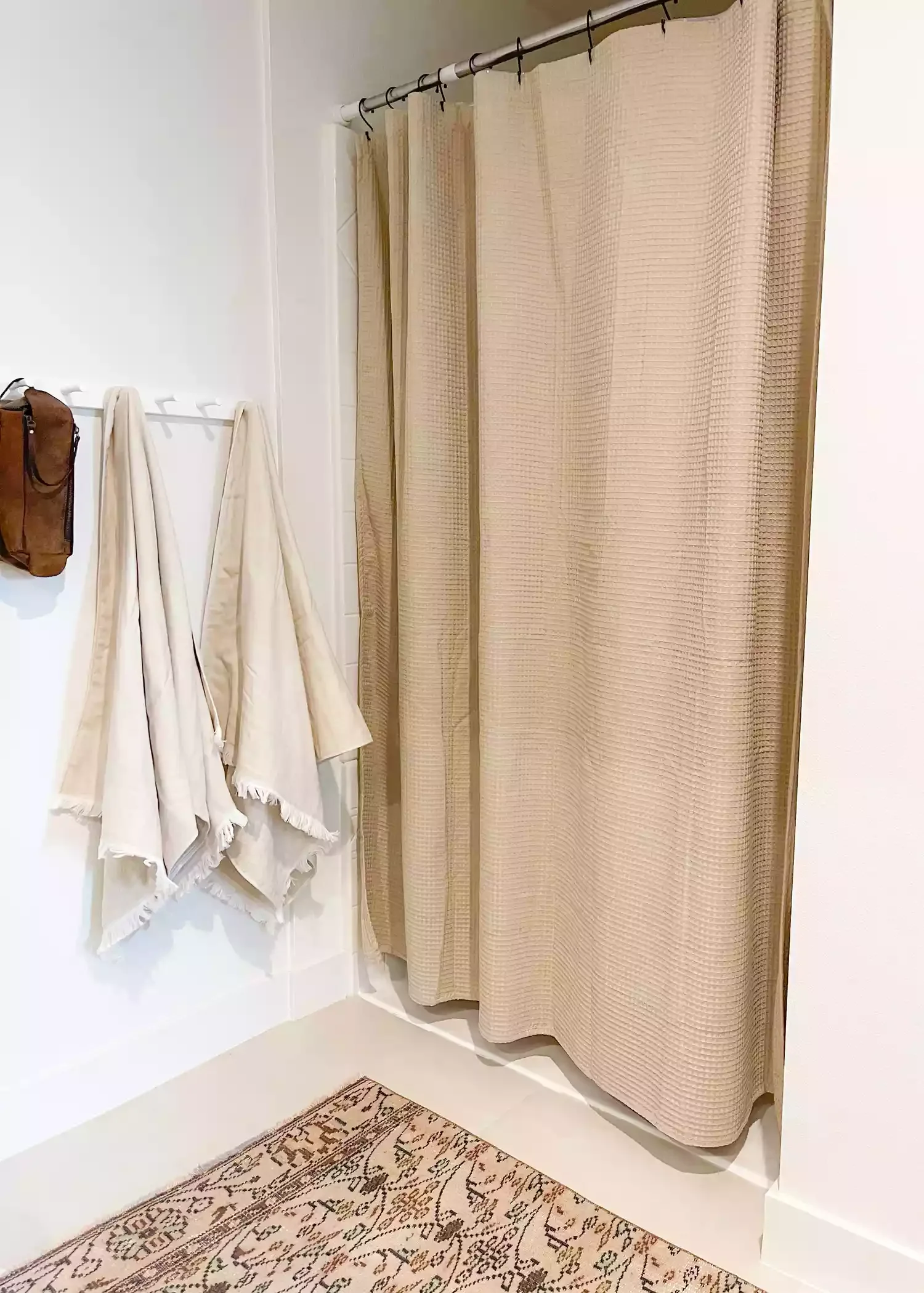 32 Shower Curtain Ideas to Transform Your Bathroom with Maximum Style 2 Keep It Simple