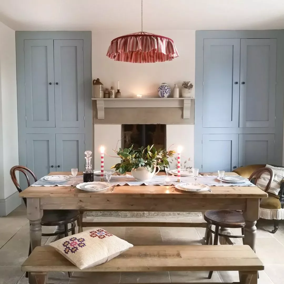 50 Festive Christmas Party Decorating Ideas Your Guests Will Absolutely Adore 18 Keep It Subtle