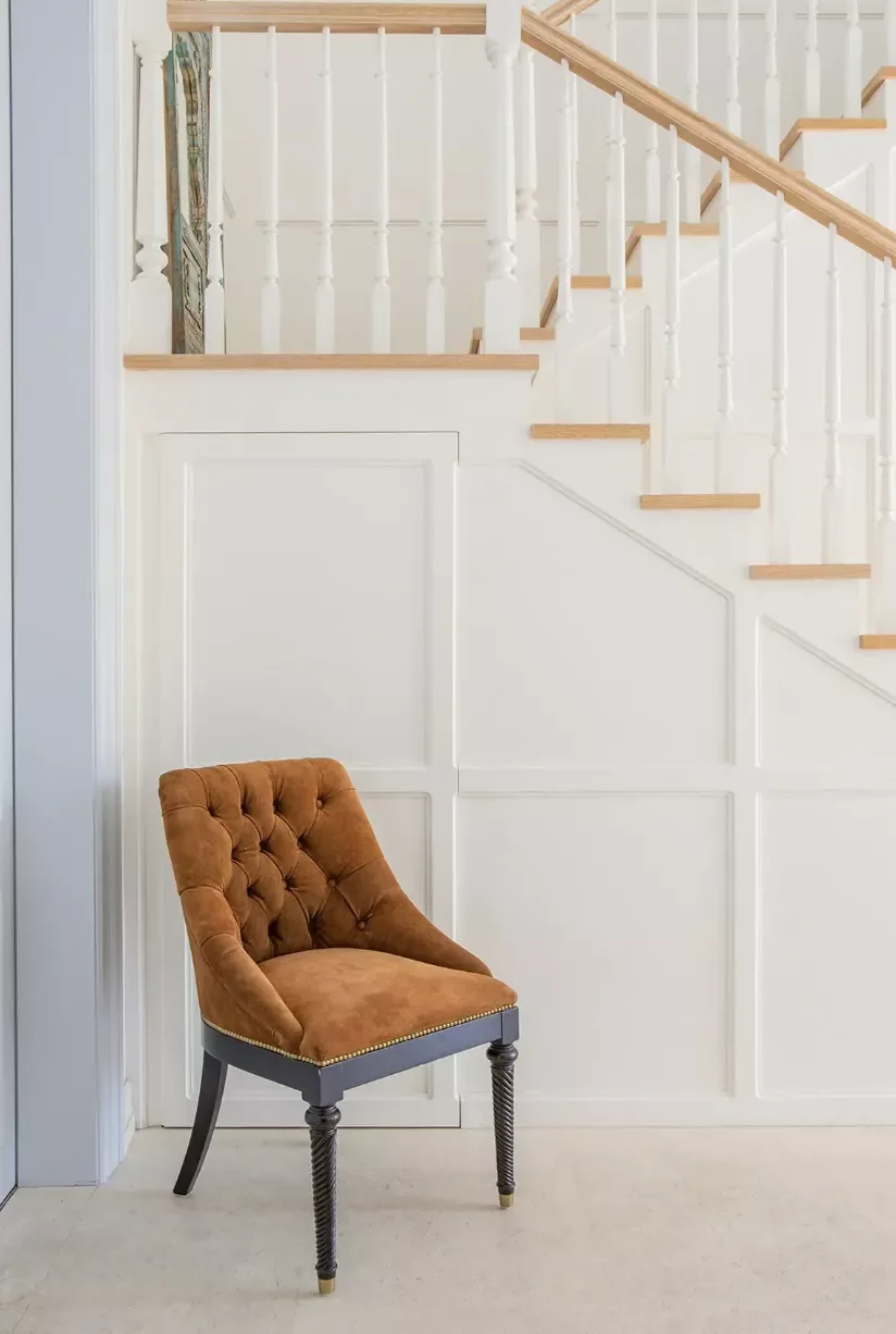26 Stunning Hallway Decorating Ideas to Transform Your Home's Passageways 12 Keep Things Simple